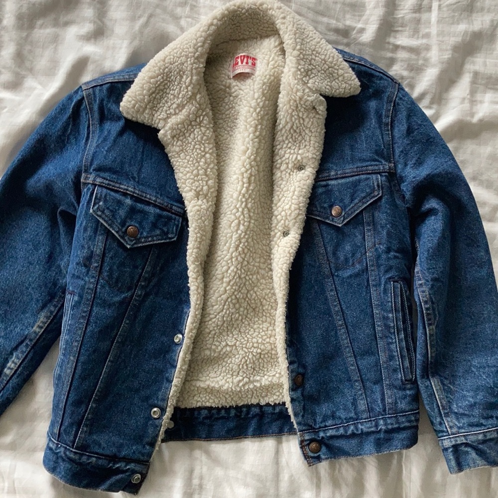 Vintage Levi’s shearling denim jacket